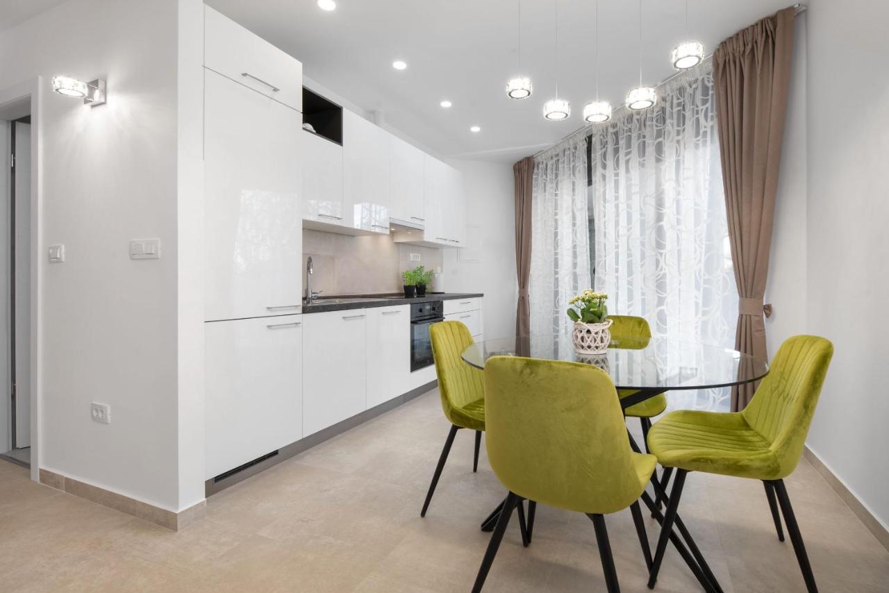 Amadeo Apartment *